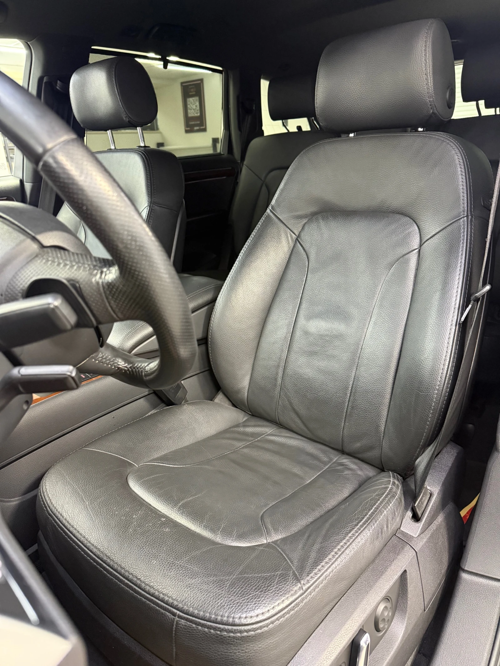 Audi Q7 7 МЕСТА FACELIFT УНИКАТ, снимка 6 - Автомобили и джипове - 56273708