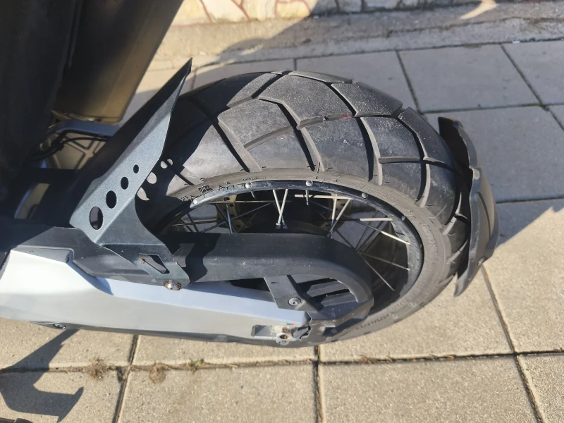 Honda X-ADV Swiss, снимка 8 - Мотоциклети и мототехника - 52708386