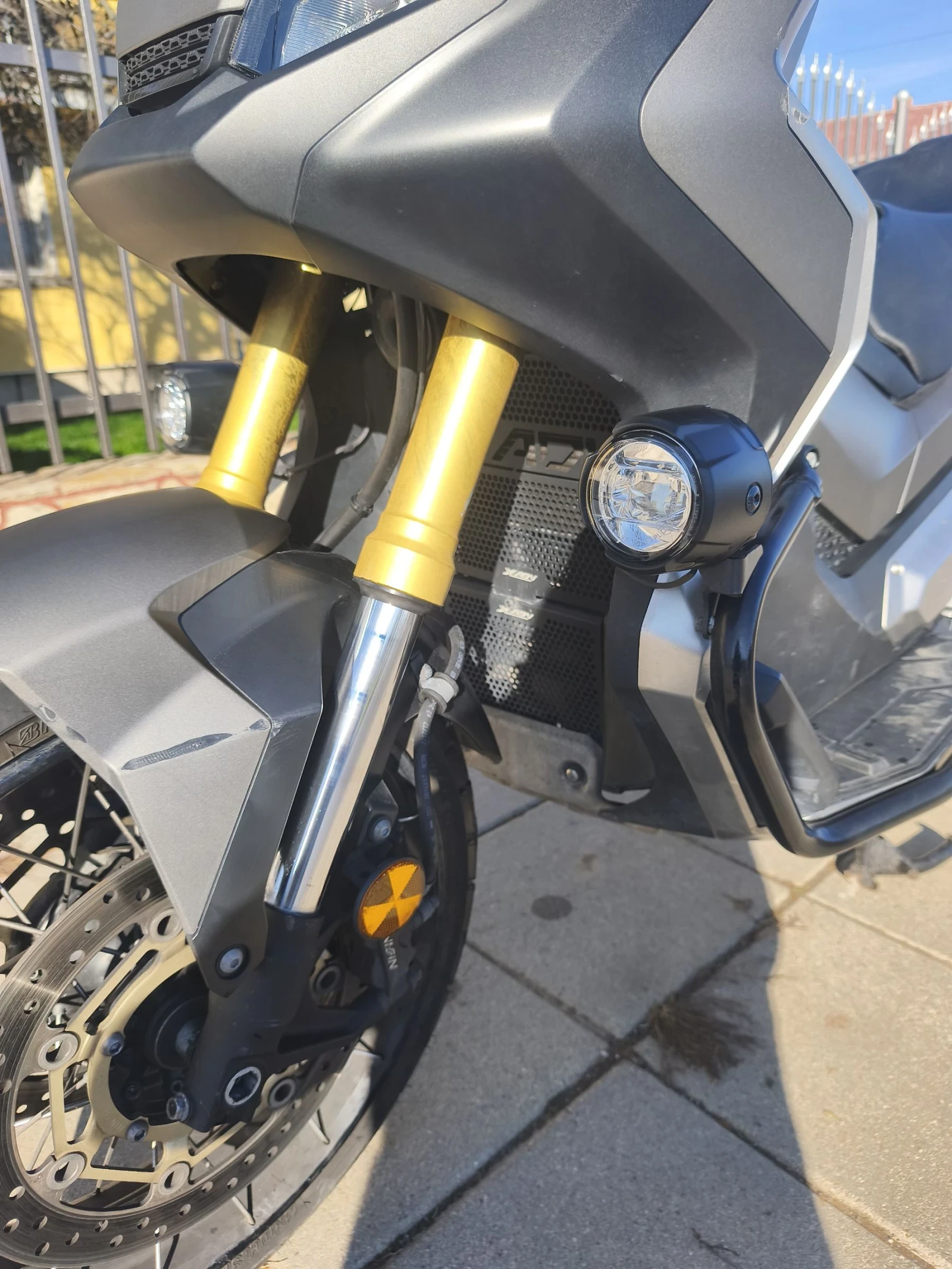 Honda X-ADV Swiss | Mobile.bg   11