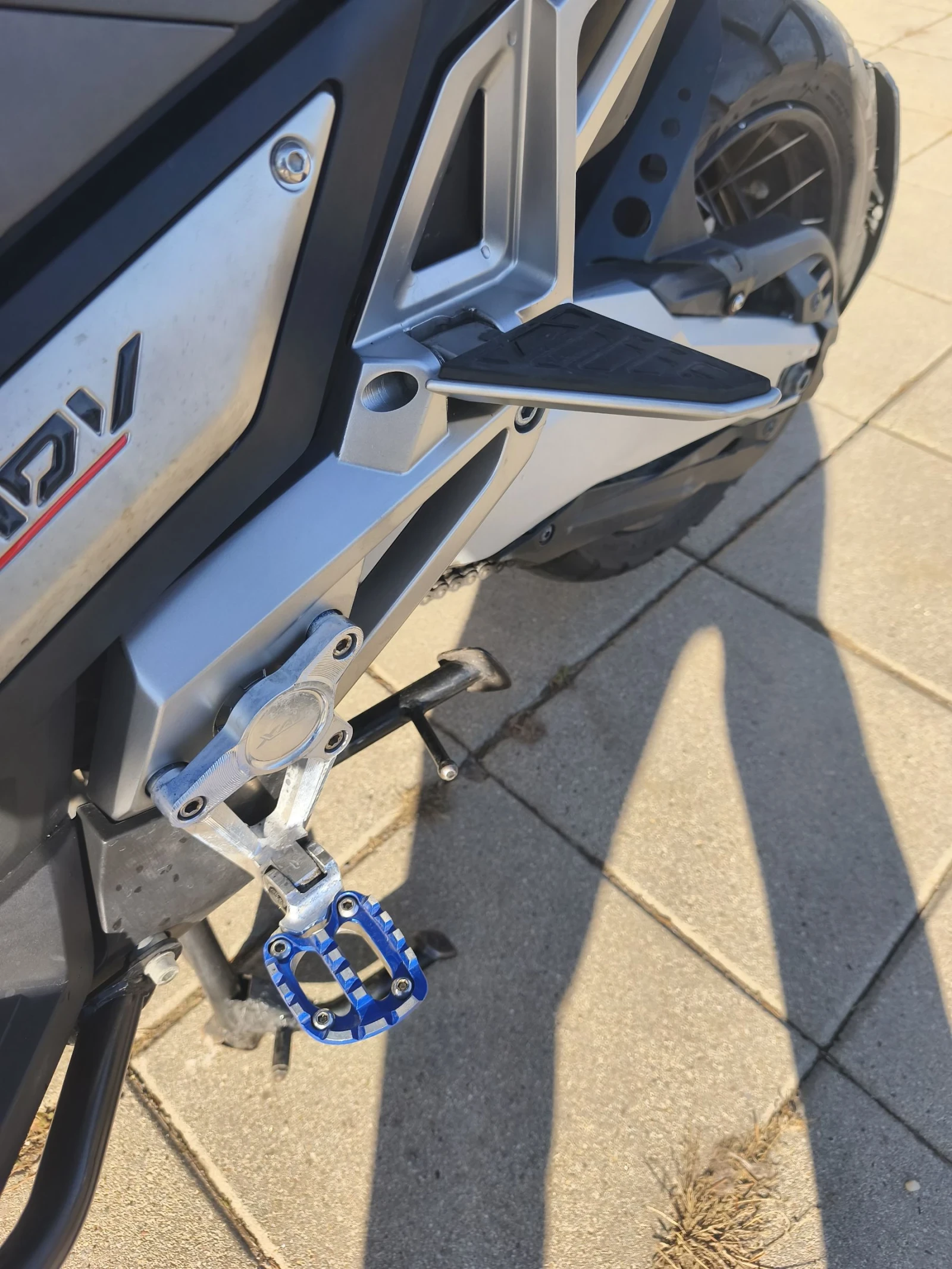 Honda X-ADV Swiss - изображение 7