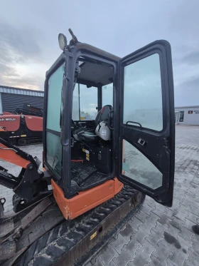 Багер Hitachi ZX26U-5A НАЛИЧЕН, снимка 2