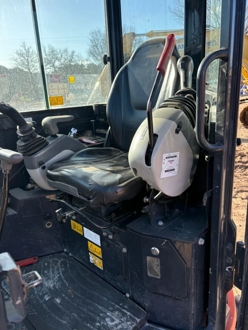 Багер Hitachi ZX26U-5A, снимка 8 - Индустриална техника - 52111157