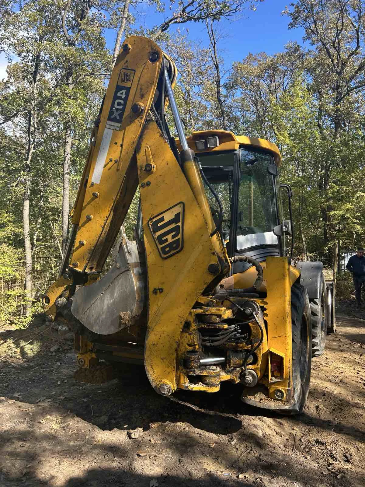 Багер JCB 4CX - изображение 3