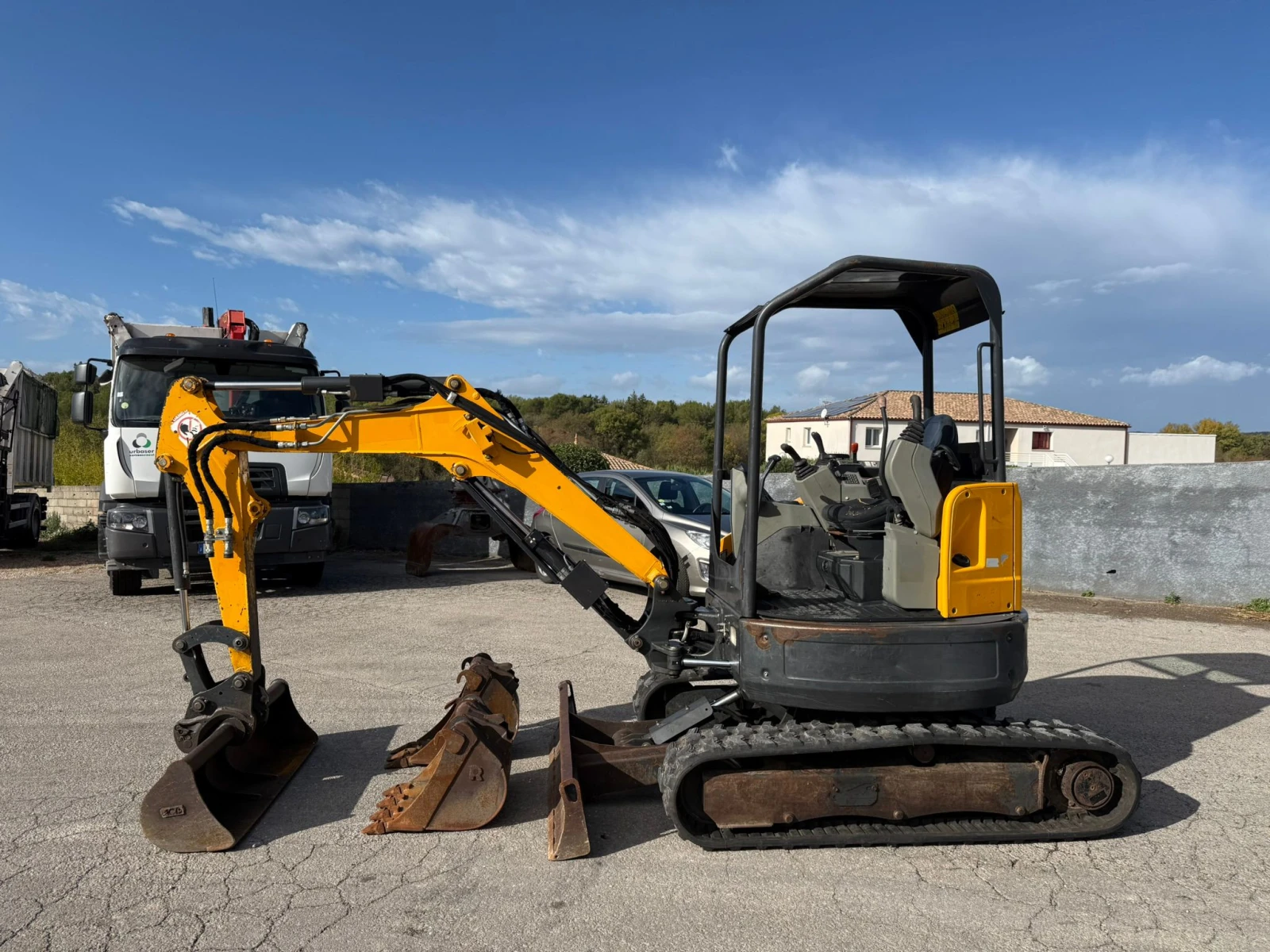 ����� Bobcat E26 | Mobile.bg � ����������� 12