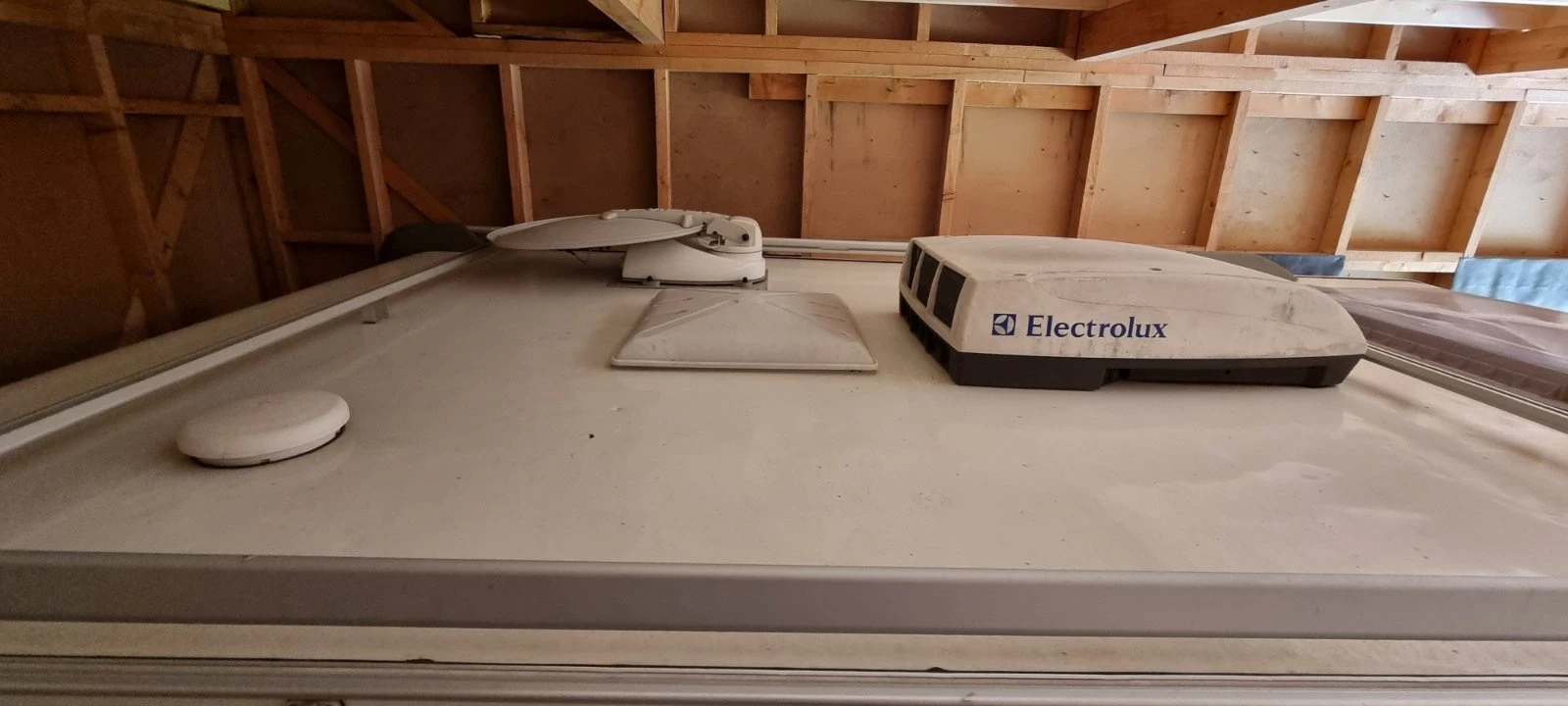 �������� Knaus 500 | Mobile.bg � ����������� 7