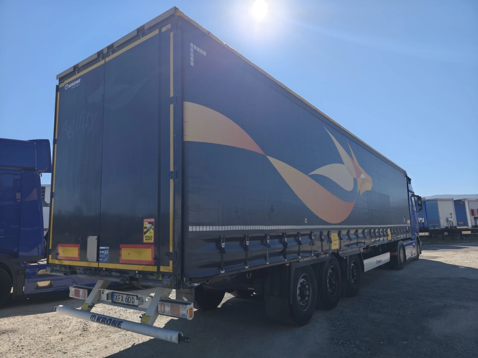 Полуремарке Krone Profi Liner SD, снимка 9 - Ремаркета - 56358779