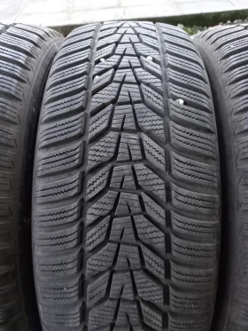 Гуми Зимни 215/55R18, снимка 4