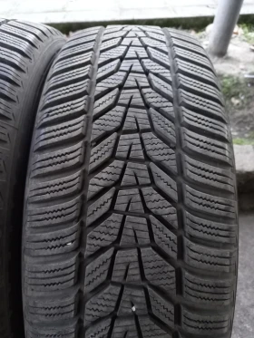 Гуми Зимни 215/55R18, снимка 2