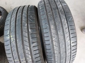 Гуми Летни 235/60R18, снимка 1 - Гуми и джанти - 44491926