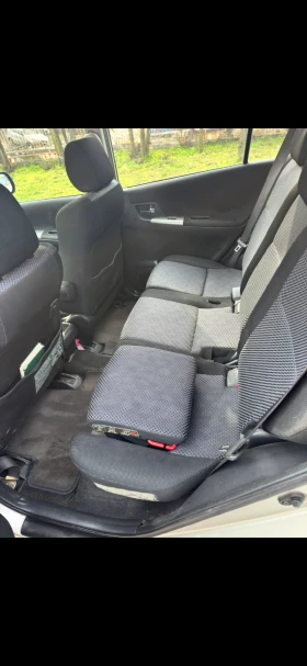 Toyota Corolla verso D4D, снимка 8