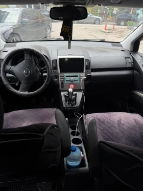 Toyota Corolla verso, снимка 10