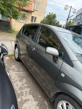 Toyota Corolla verso, снимка 4