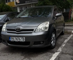 Toyota Corolla verso, снимка 1