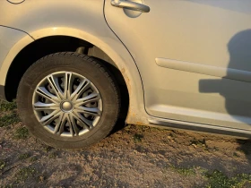 VW Touran 2.0 TDI , снимка 7