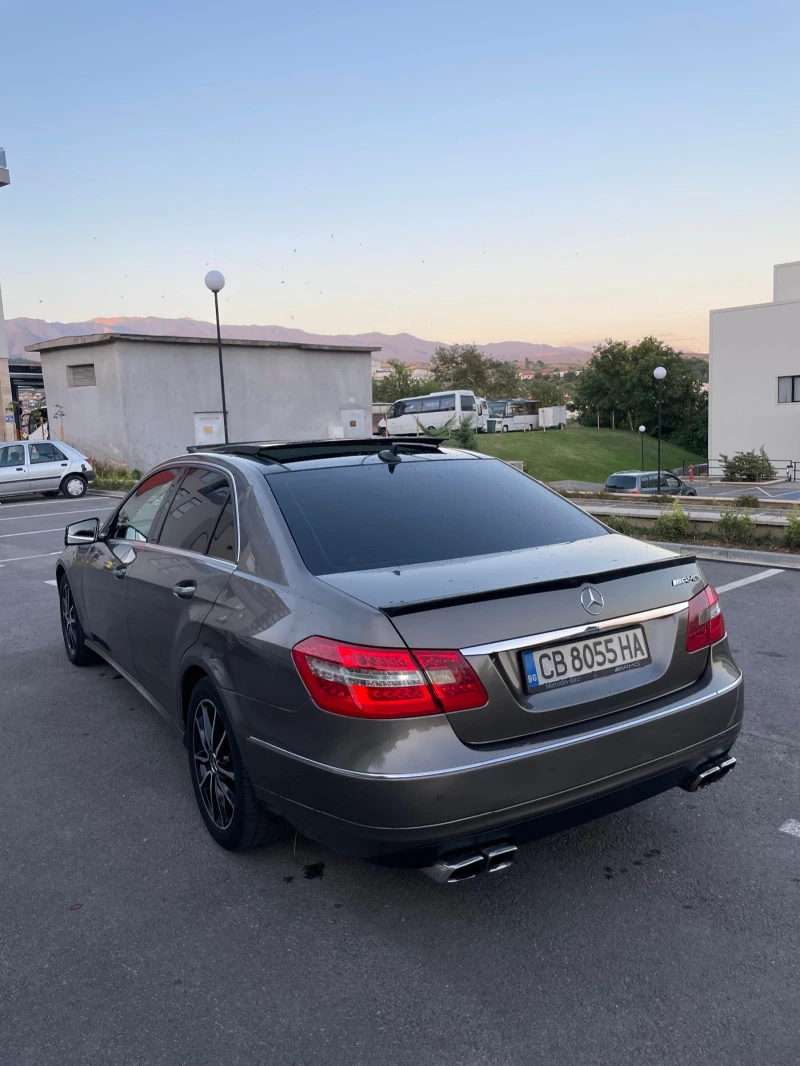 Mercedes-Benz E 350, снимка 5 - Автомобили и джипове - 46861653