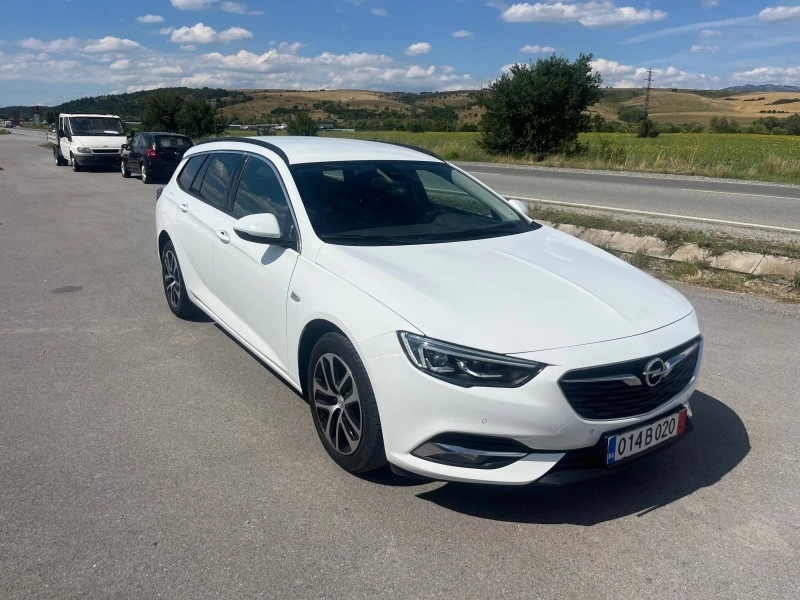 Opel Insignia 1.5 AVTOMAT Разпродажба!, снимка 2 - Автомобили и джипове - 46473474