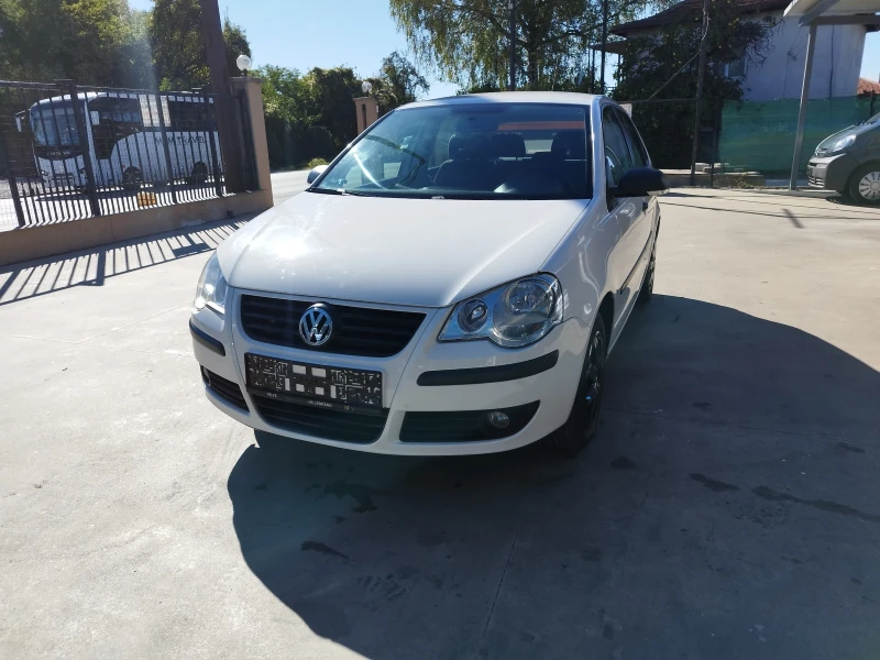 VW Polo 1.2i, снимка 1 - Автомобили и джипове - 47437957