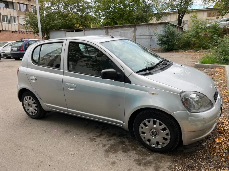 Toyota Yaris, снимка 4 - Автомобили и джипове - 47560895