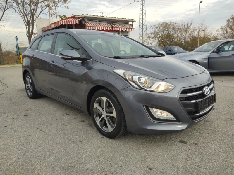 Hyundai I30 1, 6 CRDI* * FACE* * AUTOMATIC* * SWISS, снимка 7 - Автомобили и джипове - 48303006