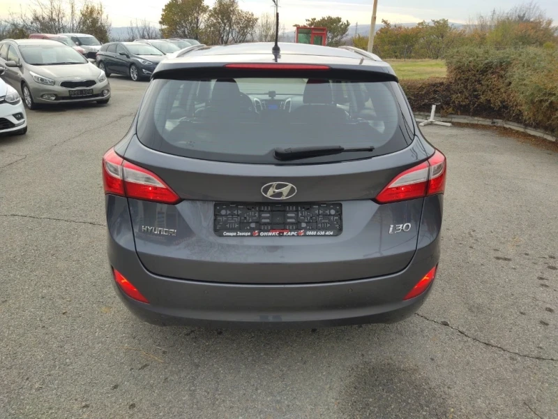 Hyundai I30 1, 6 CRDI* * FACE* * AUTOMATIC* * SWISS, снимка 4 - Автомобили и джипове - 48303006