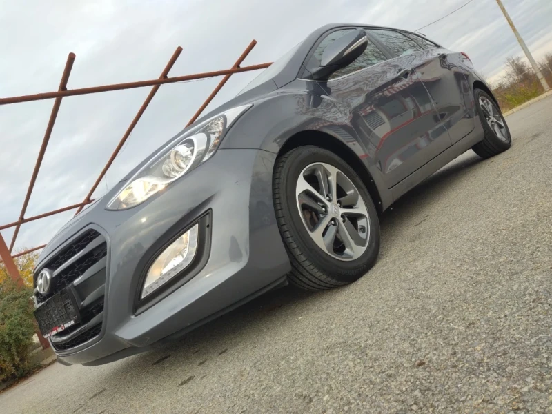 Hyundai I30 1, 6 CRDI* * FACE* * AUTOMATIC* * SWISS, снимка 10 - Автомобили и джипове - 48303006