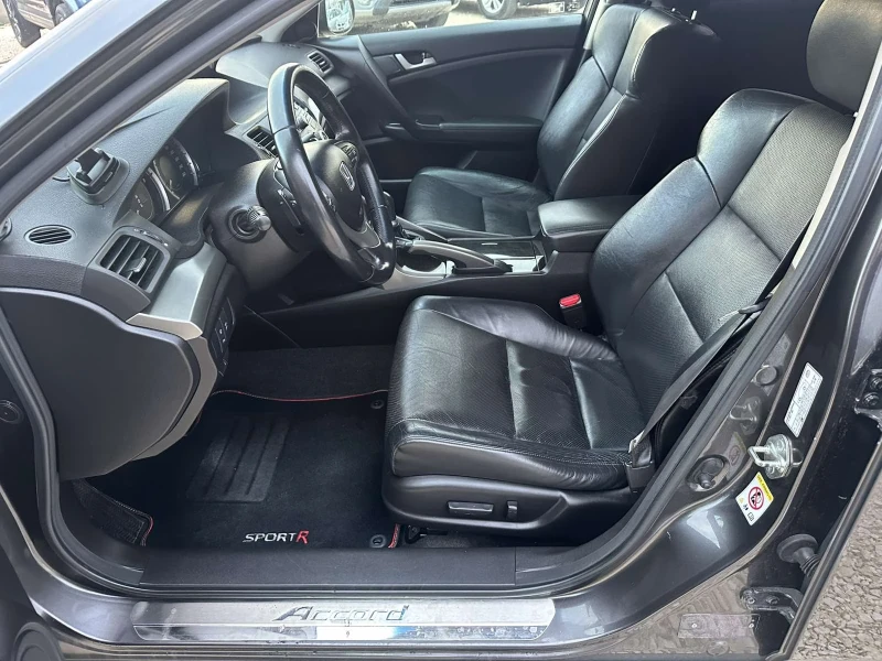 Honda Accord 2.4//EXECUTIVE//FULL EXTRAS//AVTOMAT//YNIKAT, снимка 9 - Автомобили и джипове - 48310351