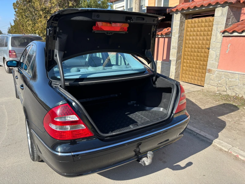 Mercedes-Benz E 280 CDI Реални Км, снимка 16 - Автомобили и джипове - 49203235