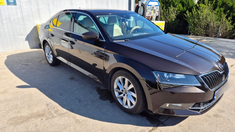 Skoda Superb III 2.0 TDI, 190 к.с., снимка 4 - Автомобили и джипове - 49422013