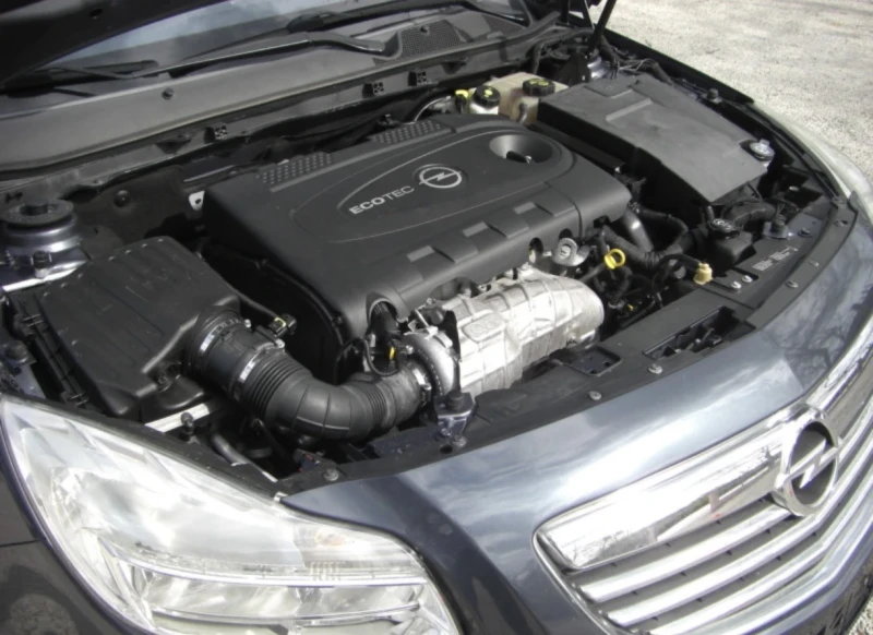 Opel Insignia 2.0cdti COSMO NAVI EURO 5B, снимка 4 - Автомобили и джипове - 52227673