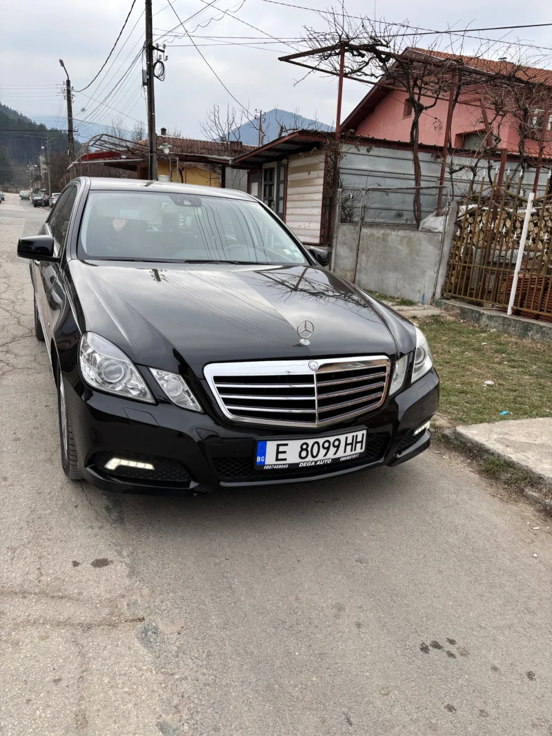 Mercedes-Benz E 250, снимка 5 - Автомобили и джипове - 52449182