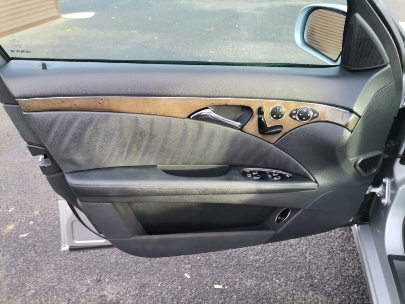 Mercedes-Benz E 500 Barter, снимка 3 - Автомобили и джипове - 52702371