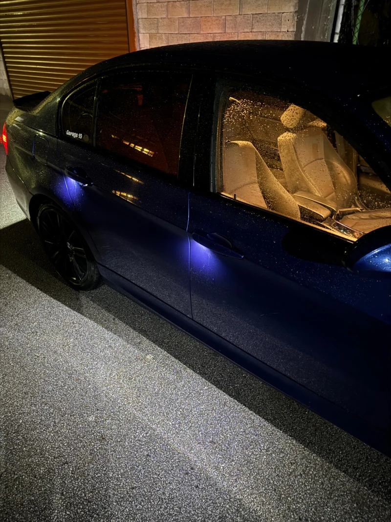 BMW 320, снимка 10 - Автомобили и джипове - 52672774