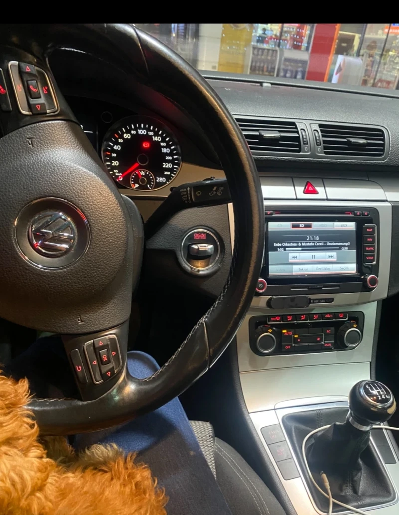 VW Passat, снимка 7 - Автомобили и джипове - 52909986