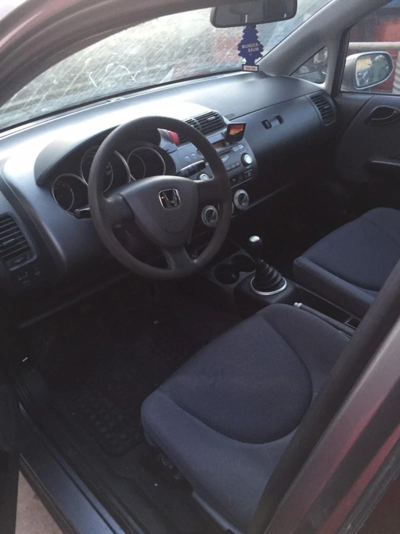 Honda Jazz 1.2, снимка 3 - Автомобили и джипове - 42418531