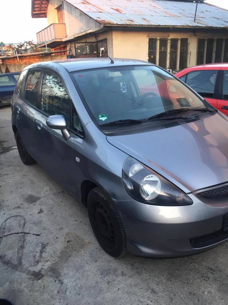 Honda Jazz 1.2, снимка 9 - Автомобили и джипове - 42418531