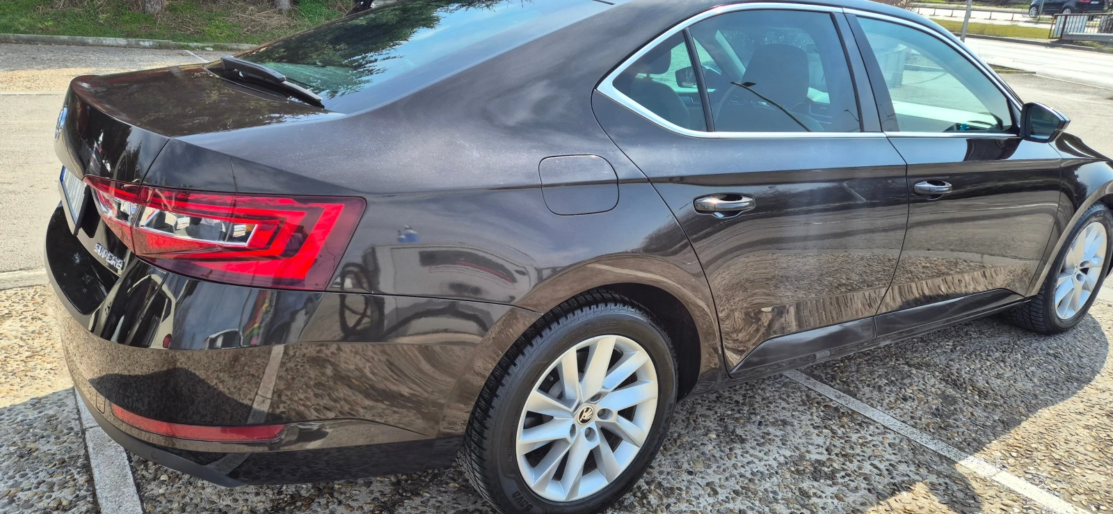 Skoda Superb III 2.0 TDI, 190 к.с., снимка 3 - Автомобили и джипове - 53750284