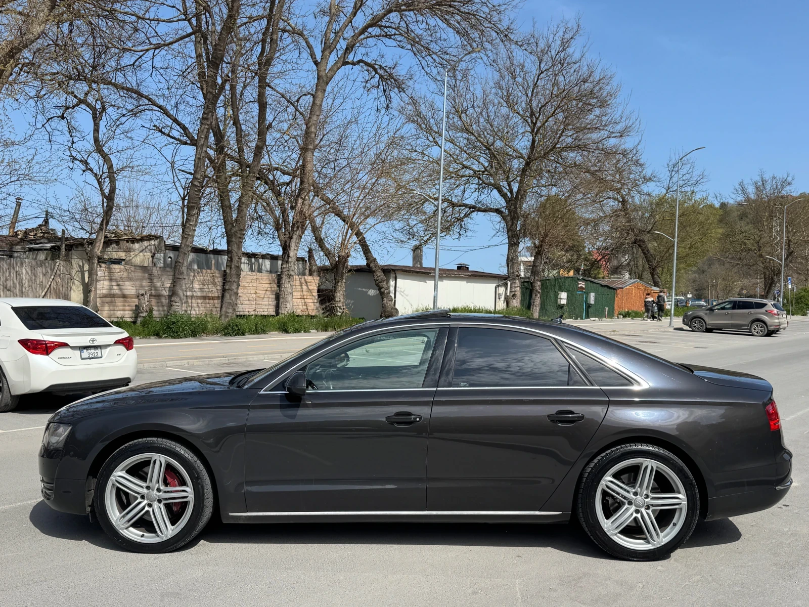 Audi A8  - изображение 2