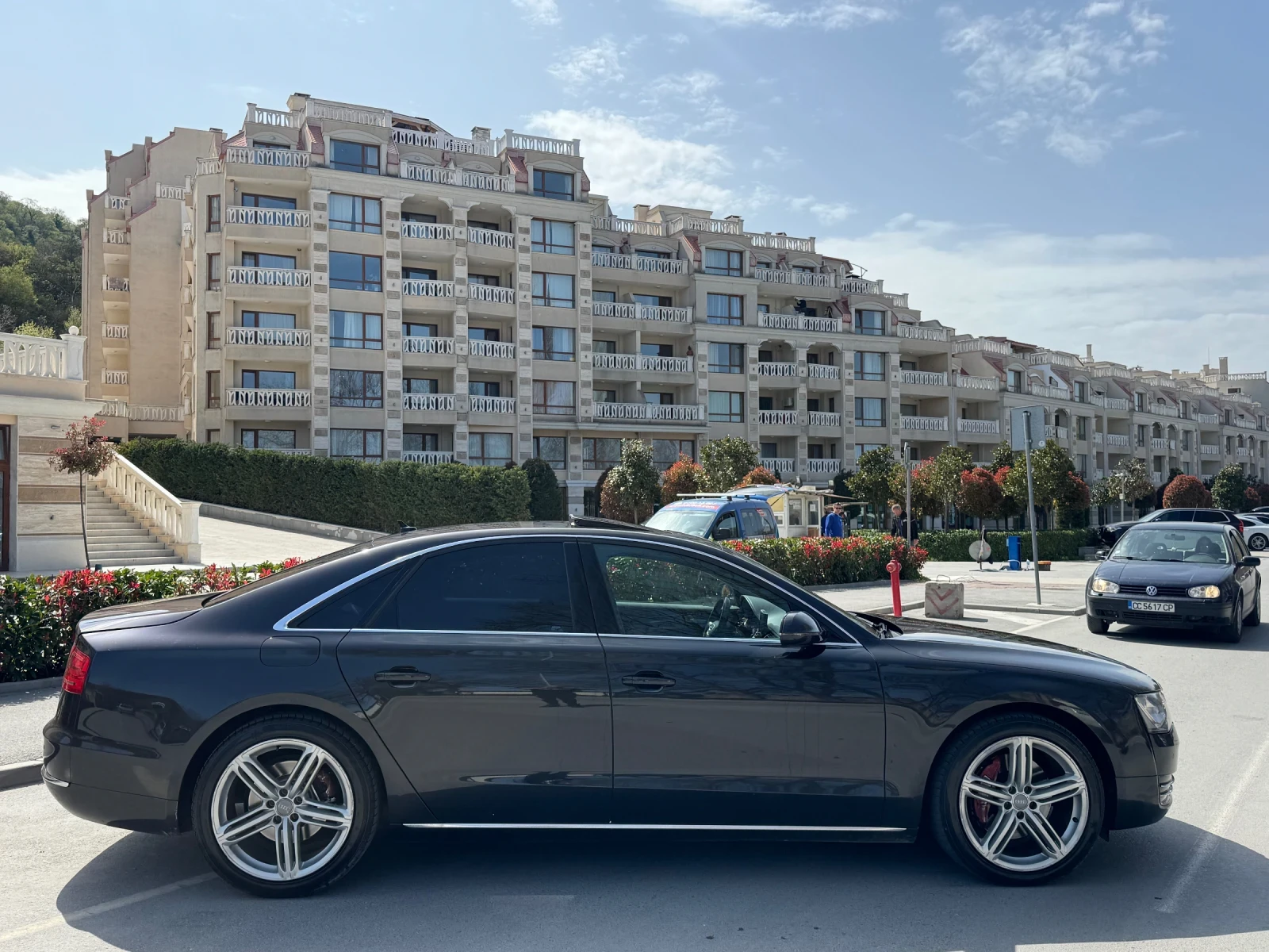 Audi A8  - изображение 5