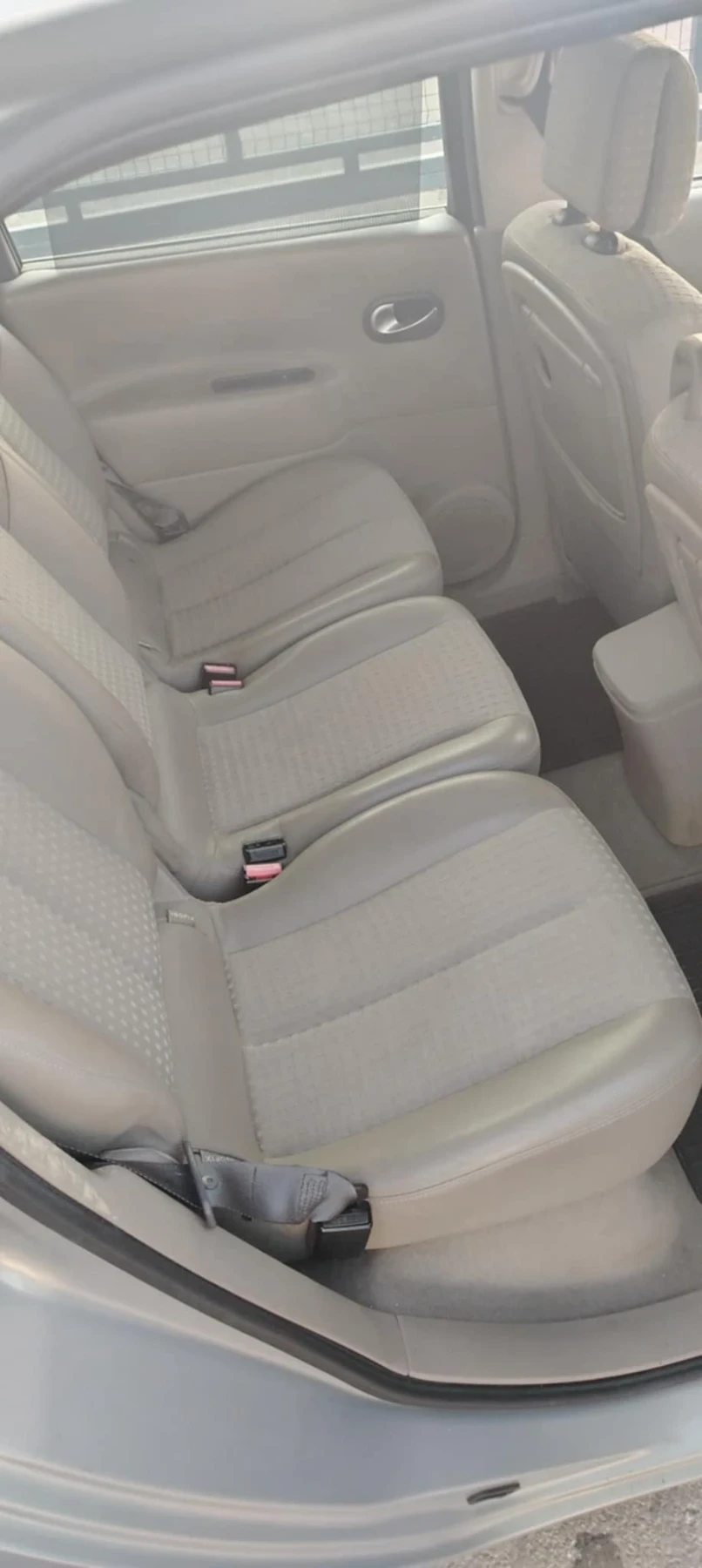 Renault Scenic  - изображение 7