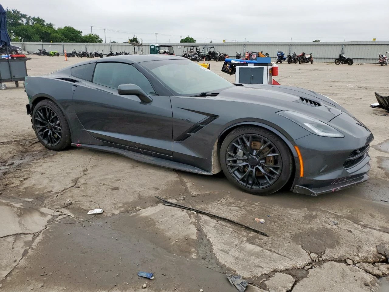 Chevrolet Corvette STINGRAY 2LT - изображение 3