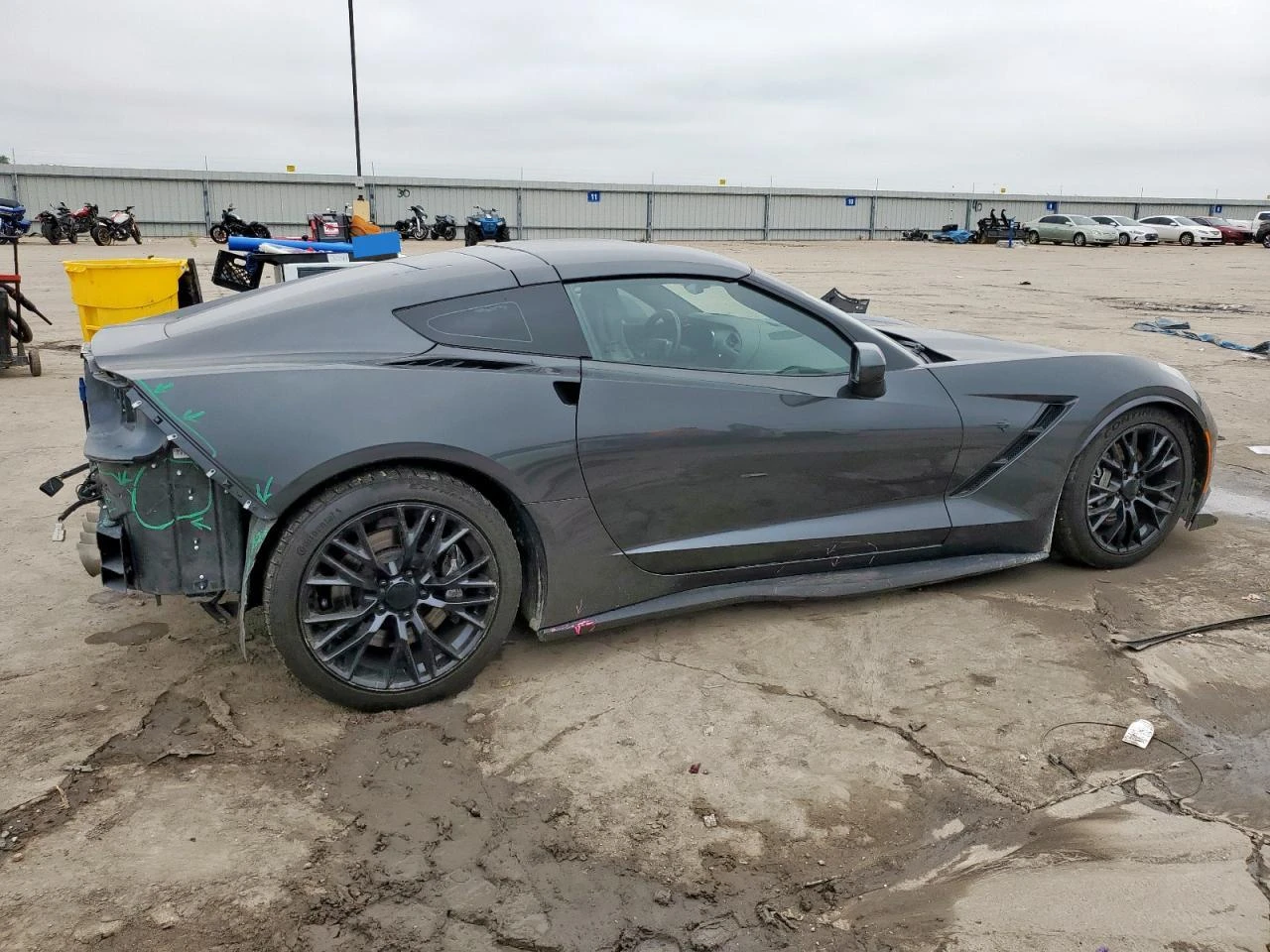 Chevrolet Corvette STINGRAY 2LT - изображение 6