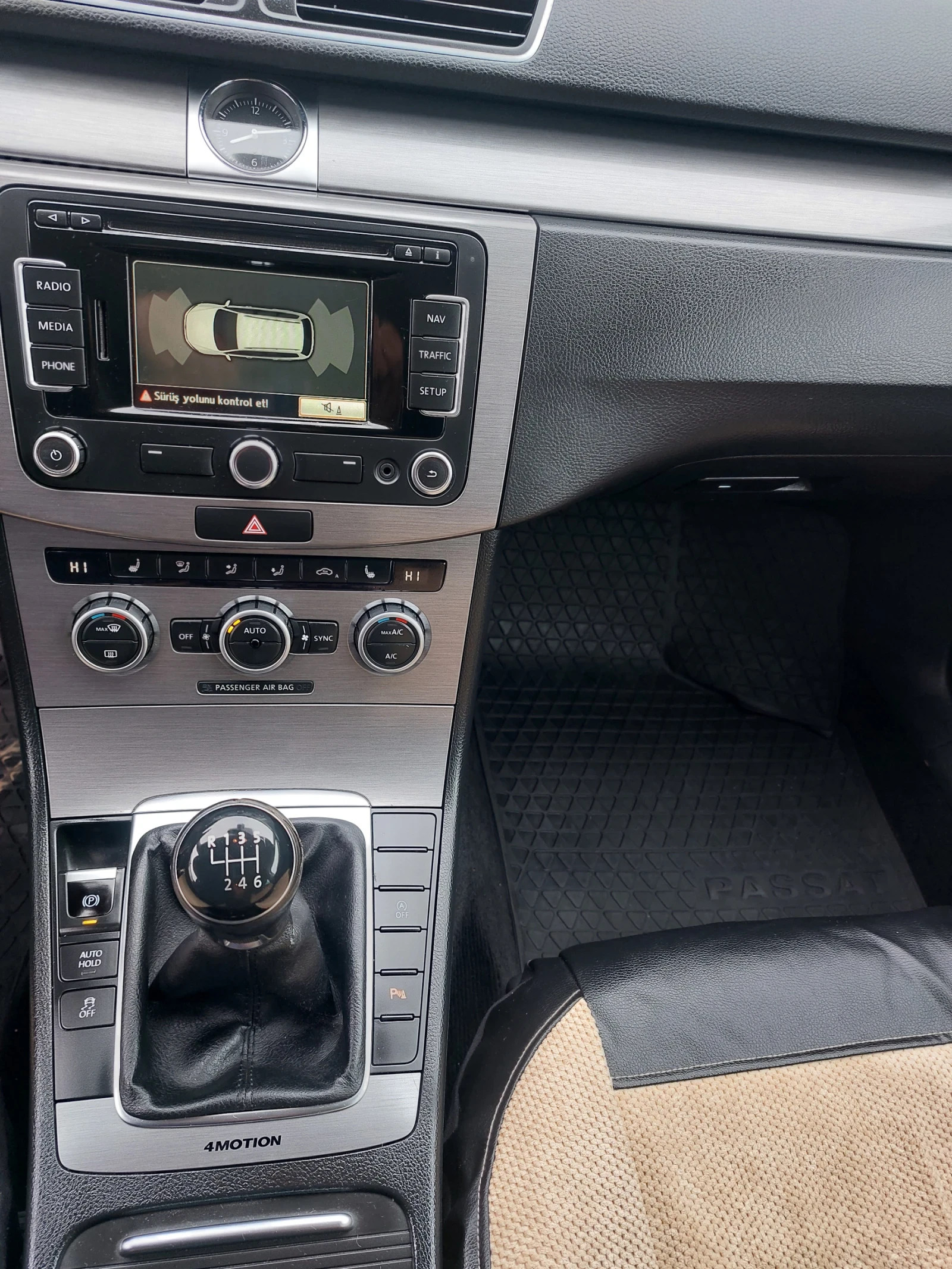 VW Passat 2.0TDI 4X4, снимка 7 - Автомобили и джипове - 54758817