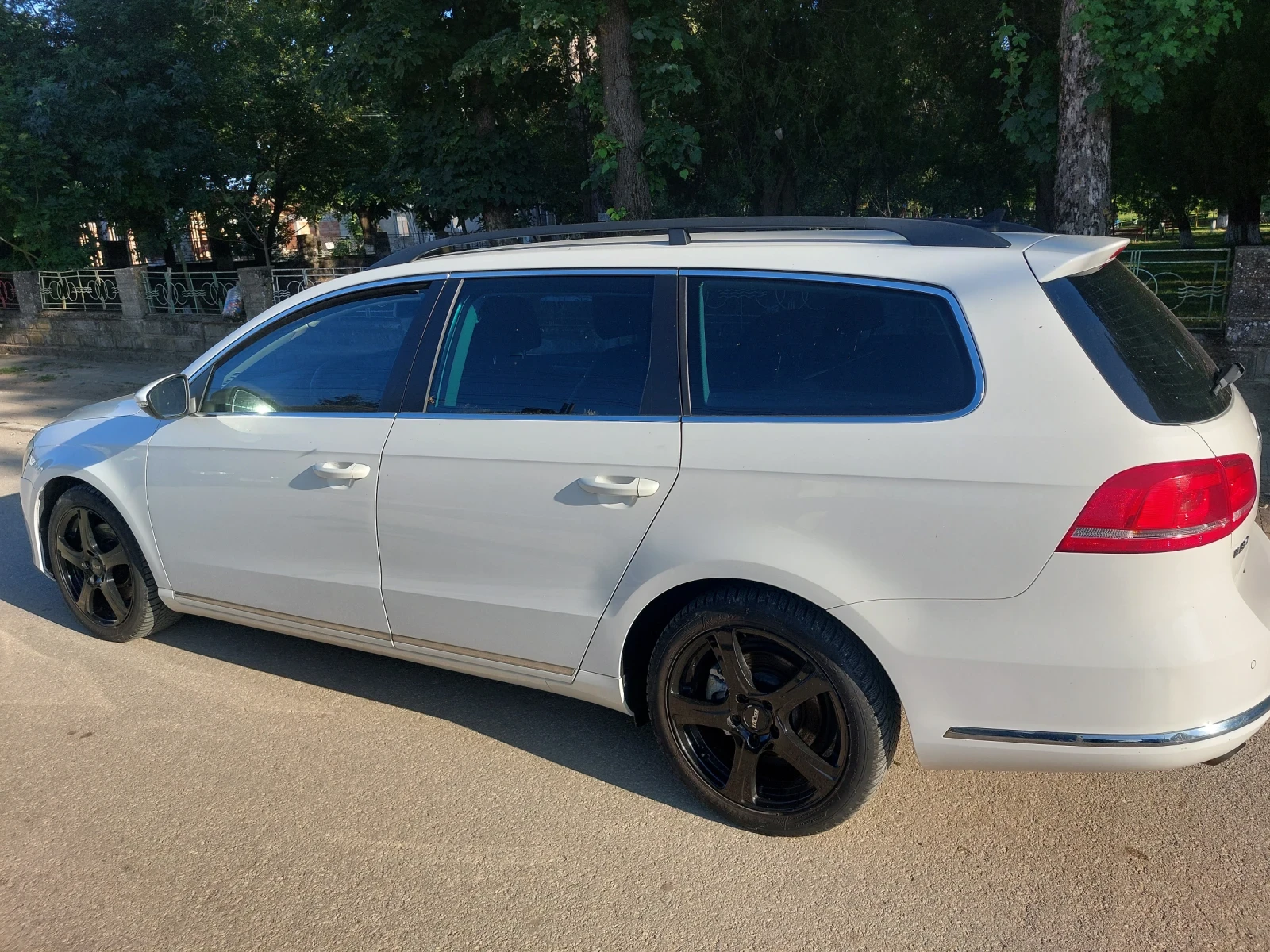 VW Passat 2.0TDI 4X4, снимка 4 - Автомобили и джипове - 54758817