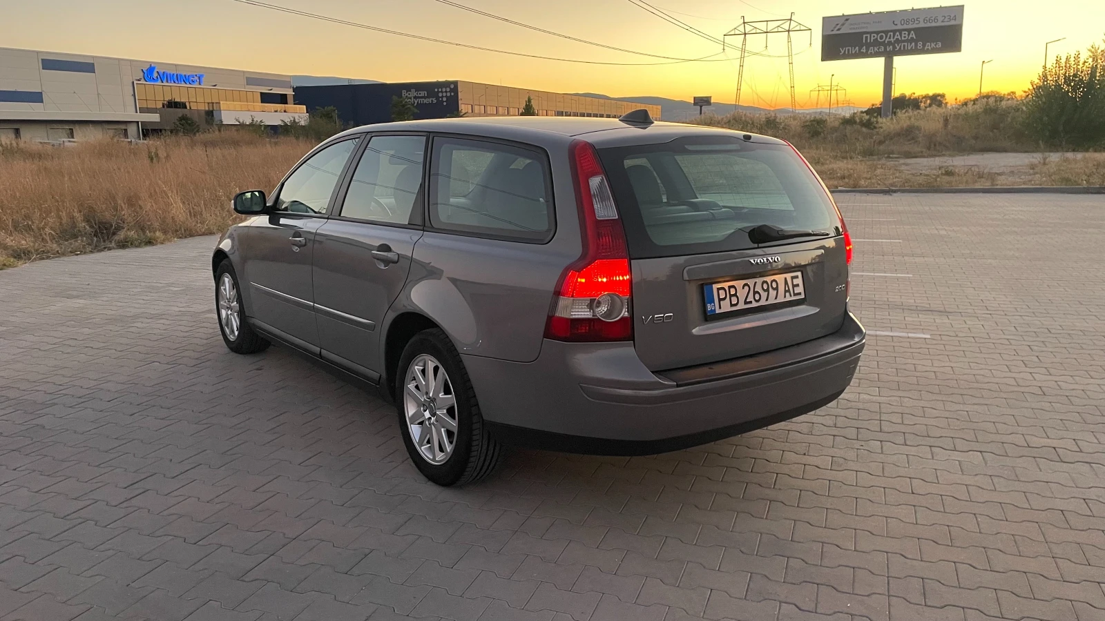 Volvo V50 2.0D - изображение 3
