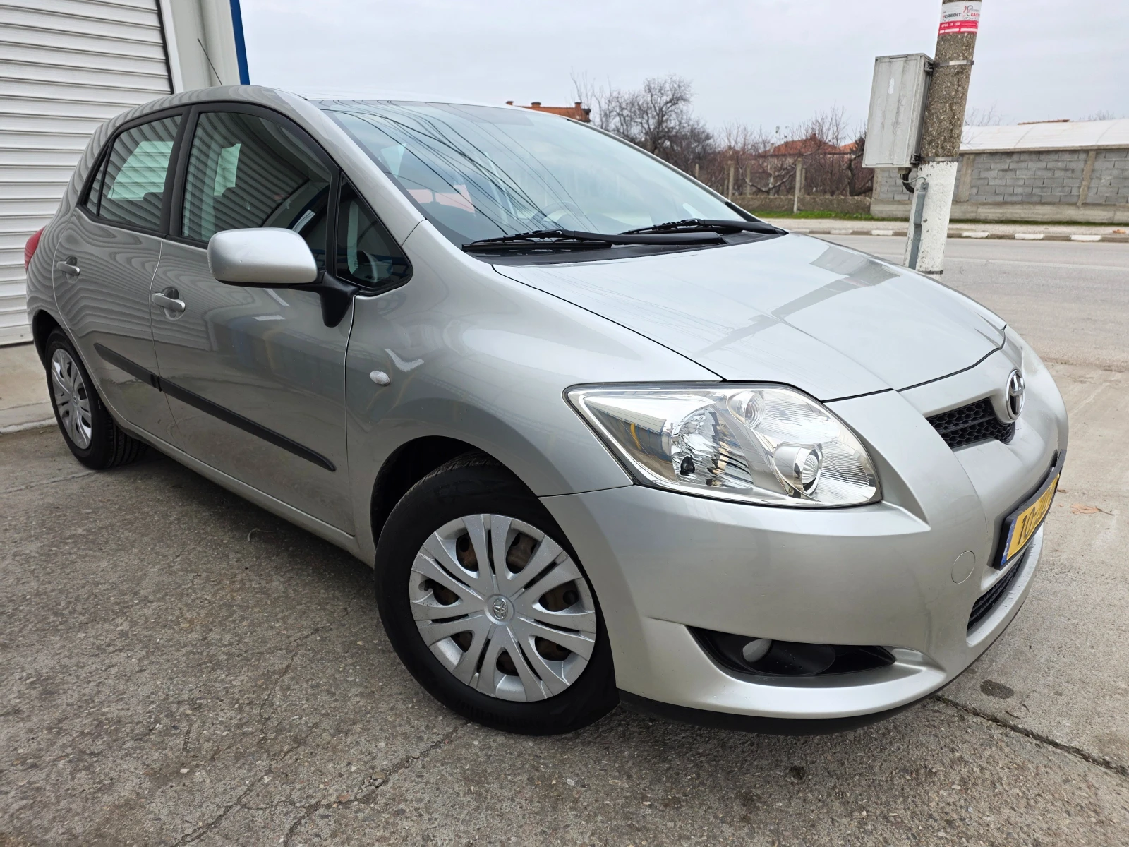 Toyota Auris 1.6 i - изображение 2