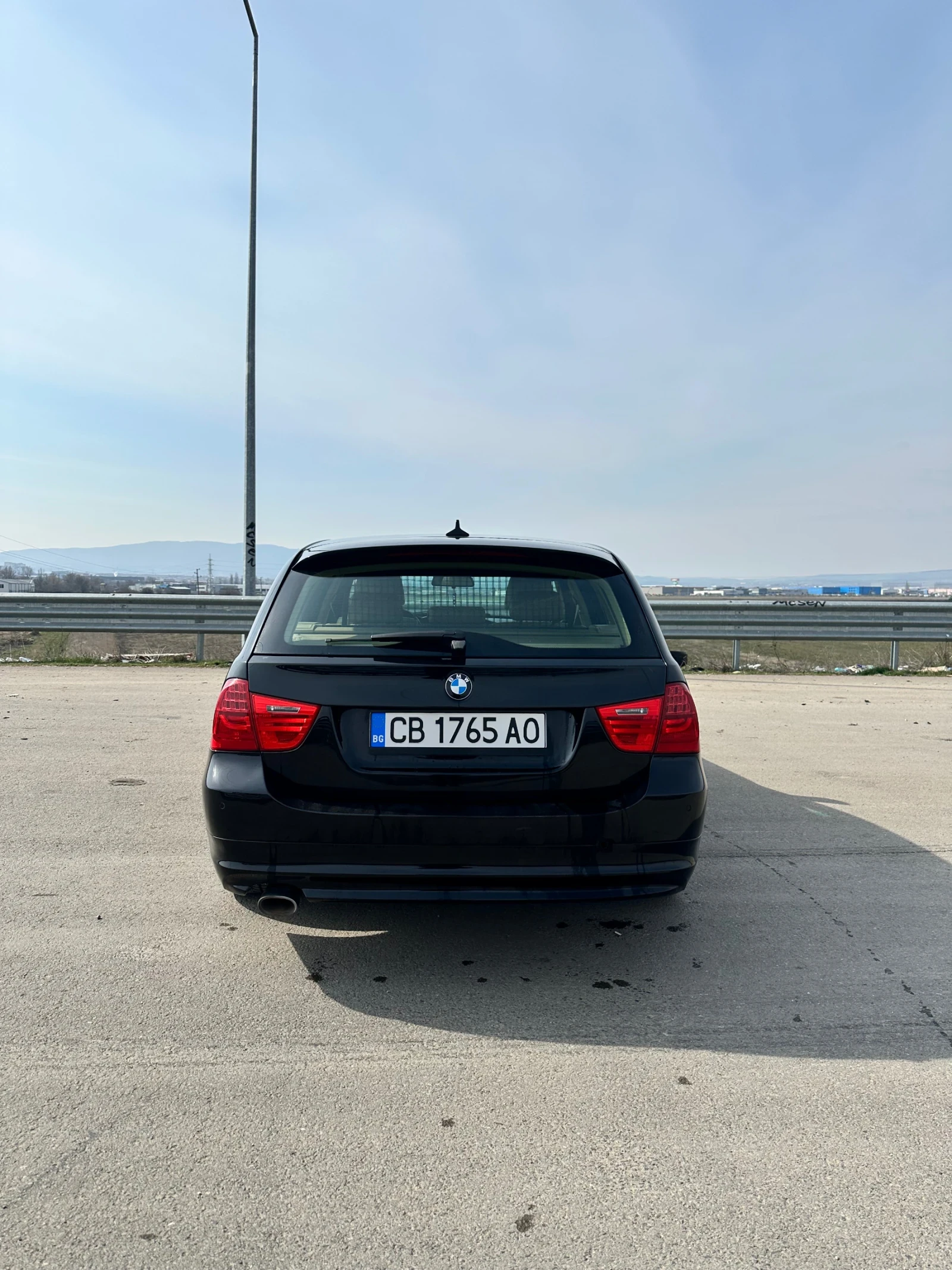BMW 320 E91 xDrive, снимка 4 - Автомобили и джипове - 53757624