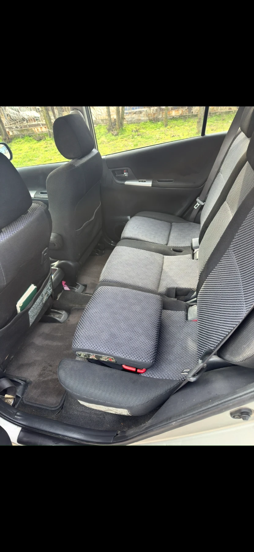 Toyota Corolla verso D4D, снимка 8 - Автомобили и джипове - 53922359