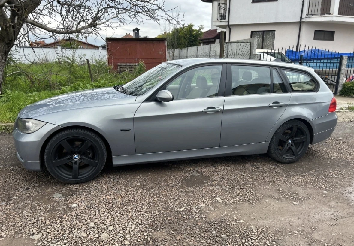 BMW 320, снимка 6 - Автомобили и джипове - 54078236