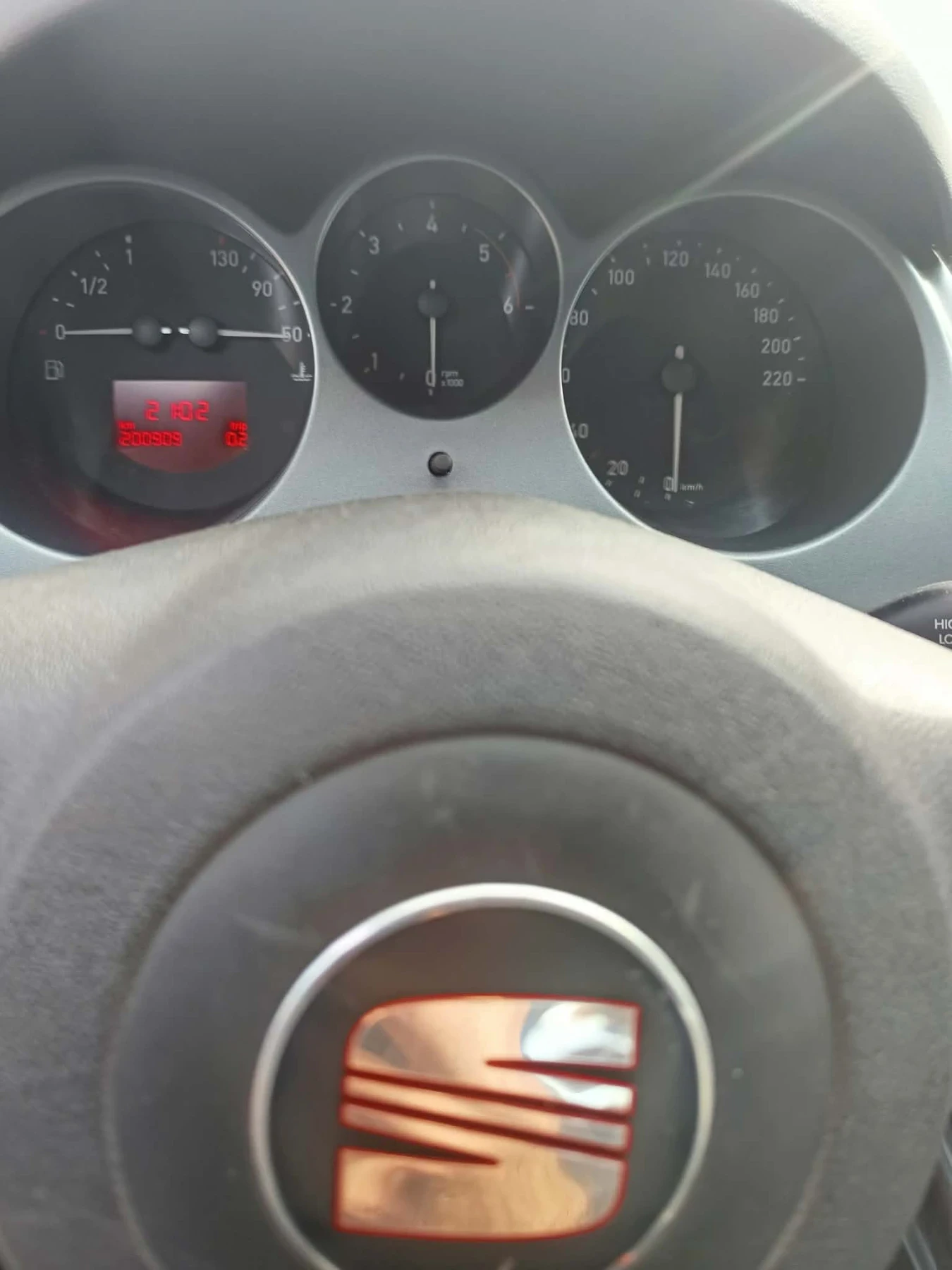 Seat Altea 1.9 TDI, снимка 10 - Автомобили и джипове - 54116327