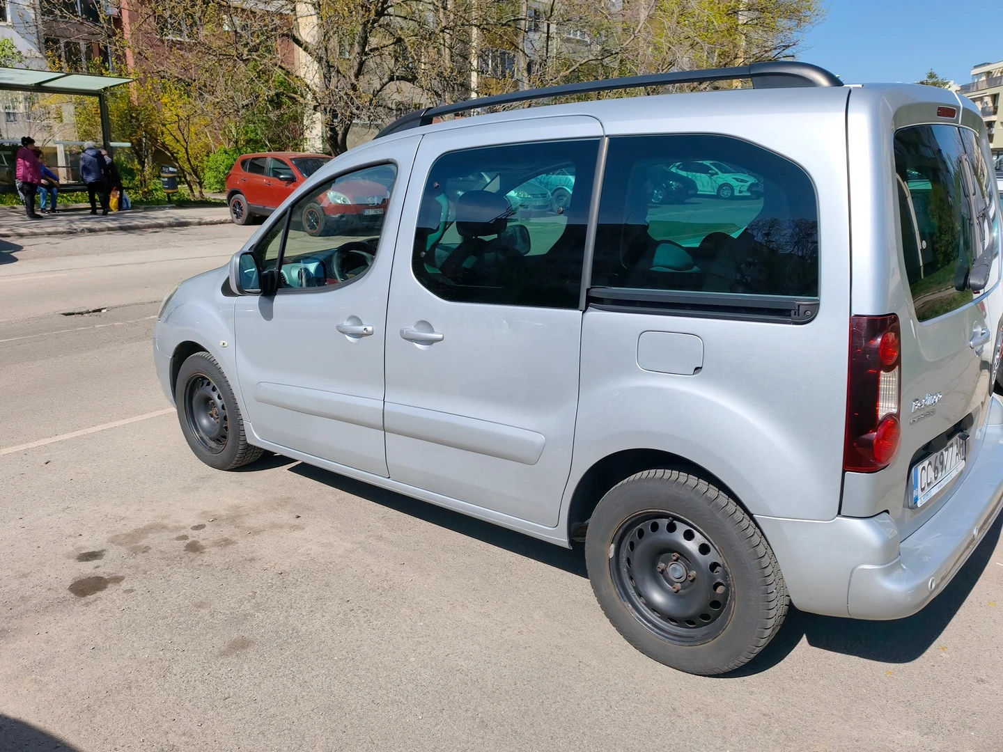 Citroen Berlingo 1.6HDI, снимка 4 - Автомобили и джипове - 54317063